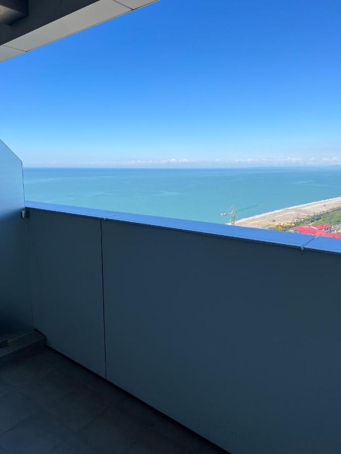 באטומי Apartments In Alliance מראה חיצוני תמונה
