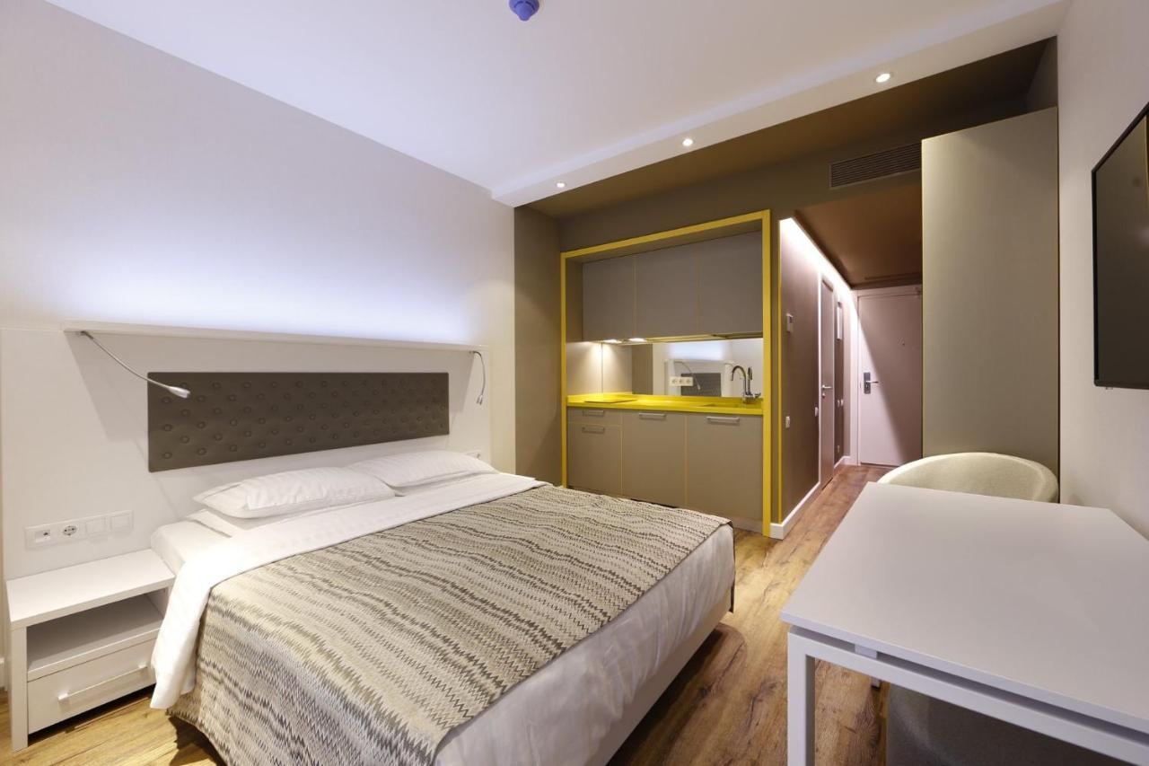 באטומי Apartments In Alliance מראה חיצוני תמונה